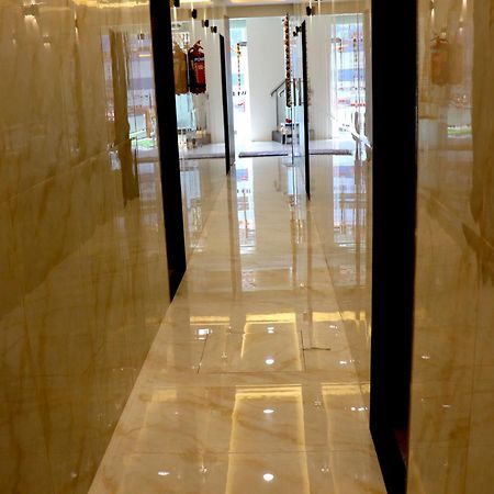Hotel Comfy Inn Mumbai Exterior foto